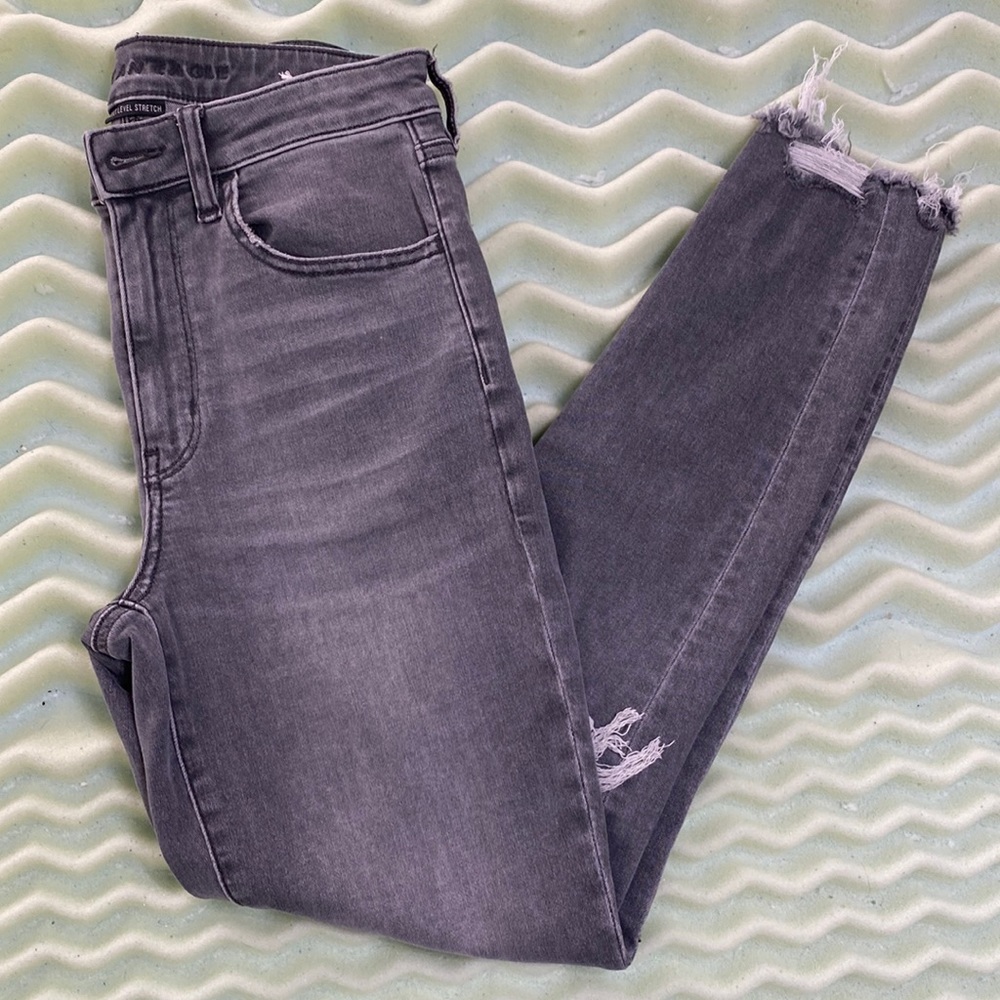 AE gray distressed jeans